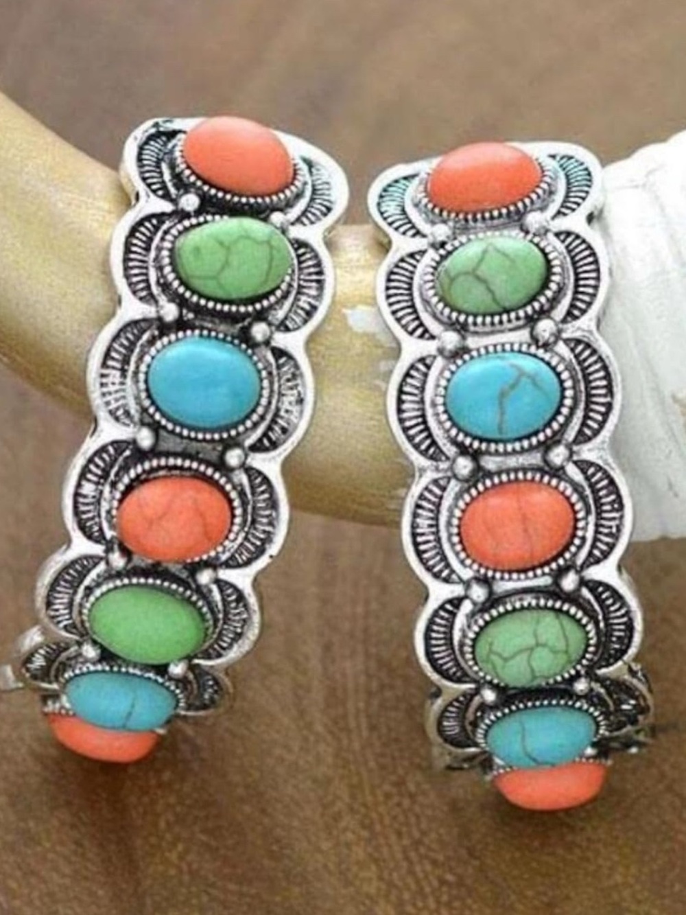 Vintage-Inspired Multicolor Turquoise Hoop Earrings - Silver - Picture 5 of 5